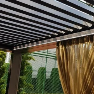Pergola Motorisée En Aluminium À Lames Orientables