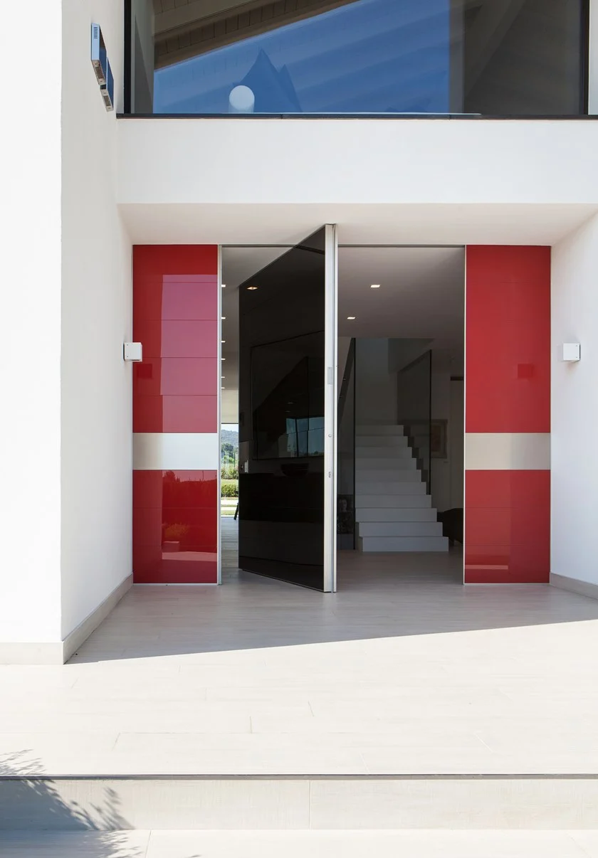 Porte Pivotante De Sécurité Avec Revêtement En Verre Laqué Brillant